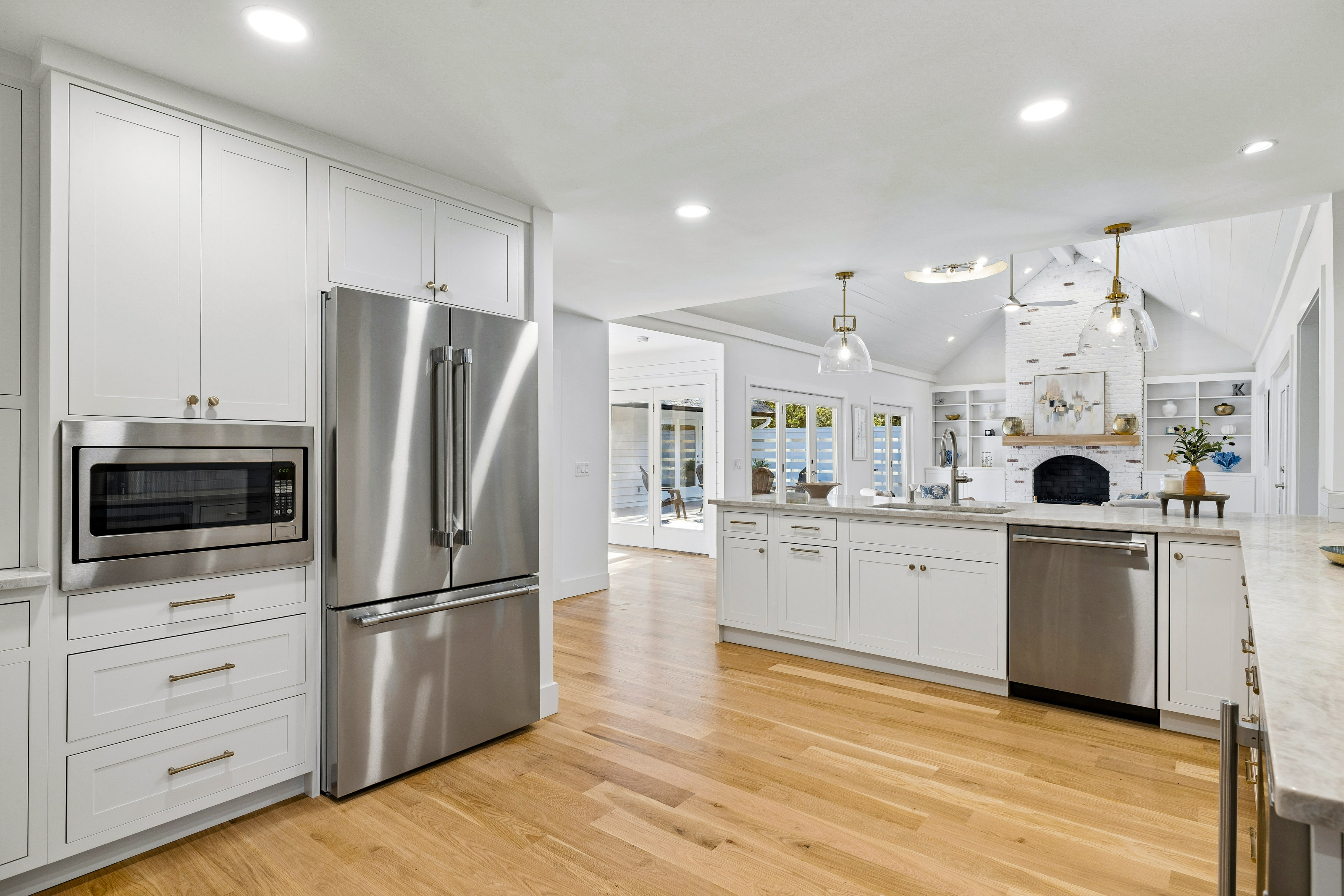 Kitchen — 13 McIntosh Road, Spanish Wells