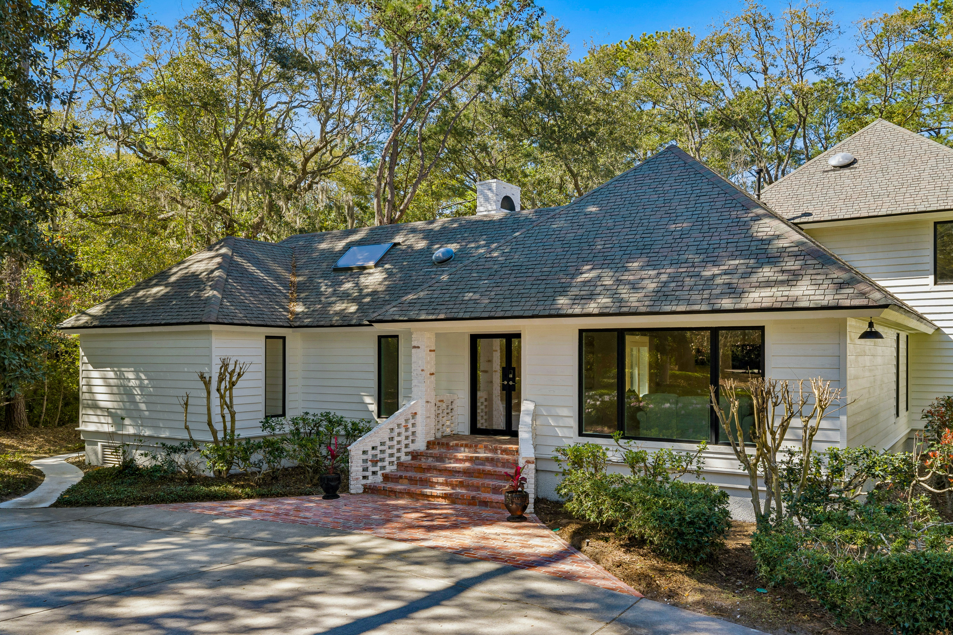 Front exterior — 13 McIntosh Road, Spanish Wells