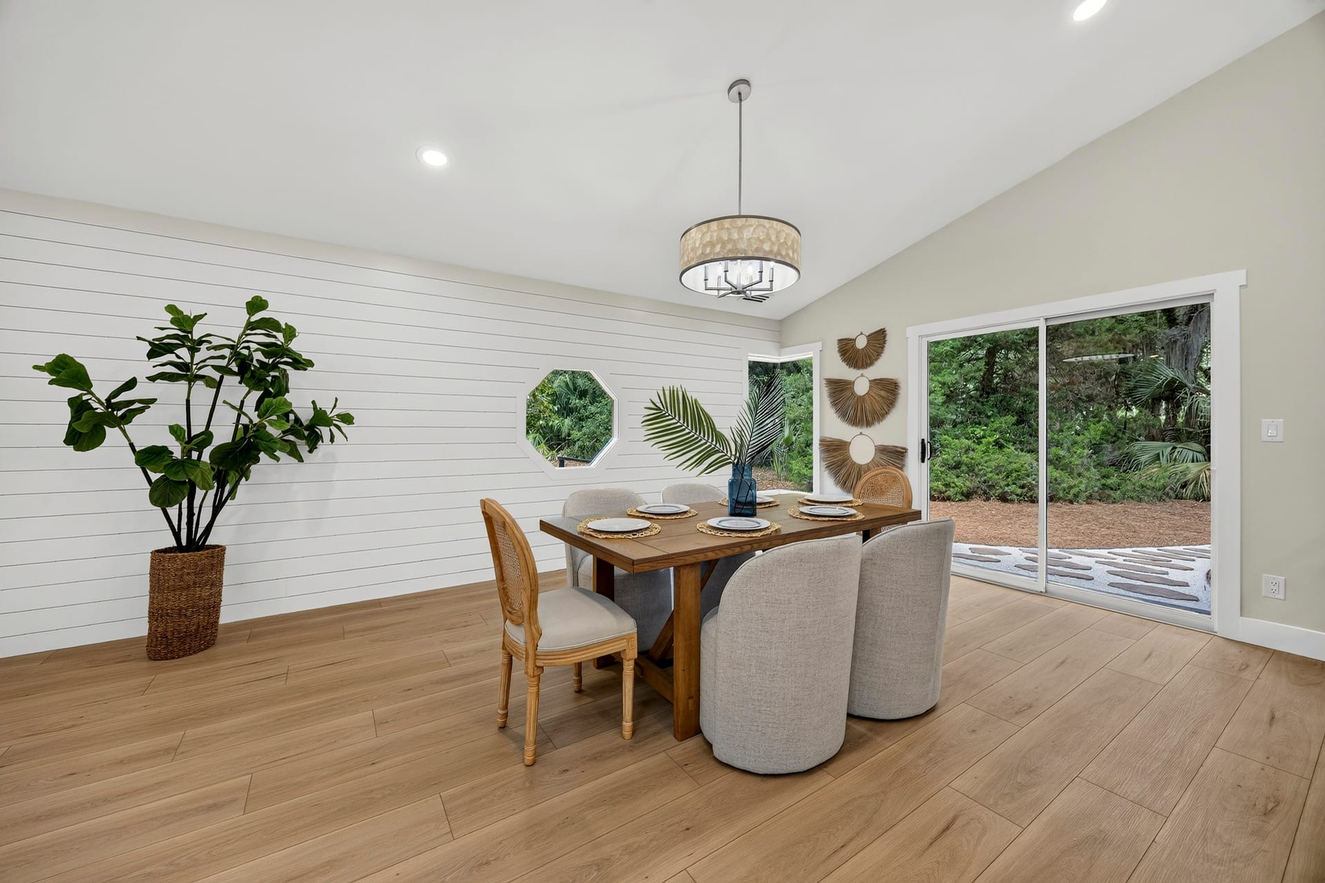Dining room — 9 Fort Walker Drive, Port Royal