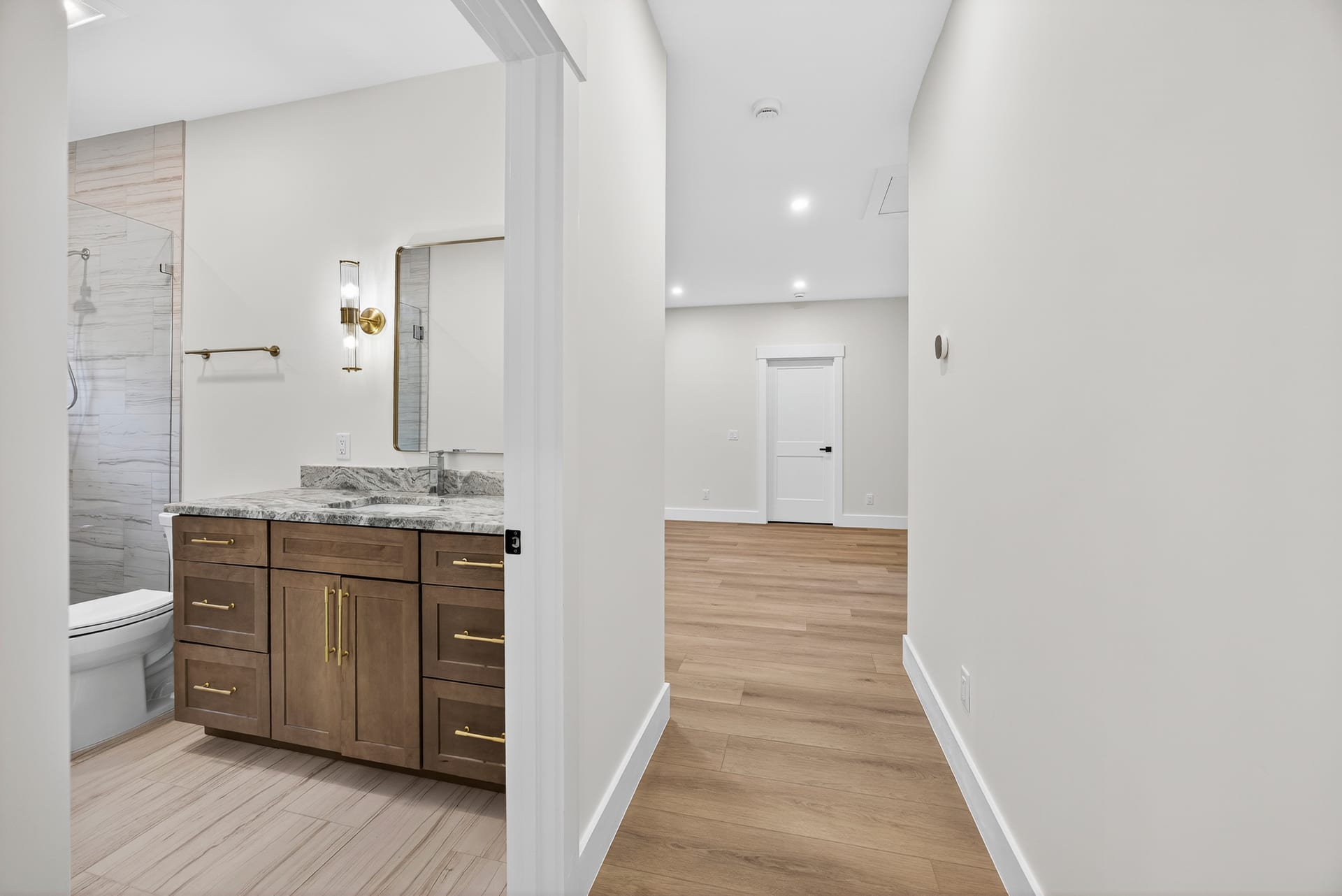 Bath — 110 Shell Midden Lane, Forest Beach