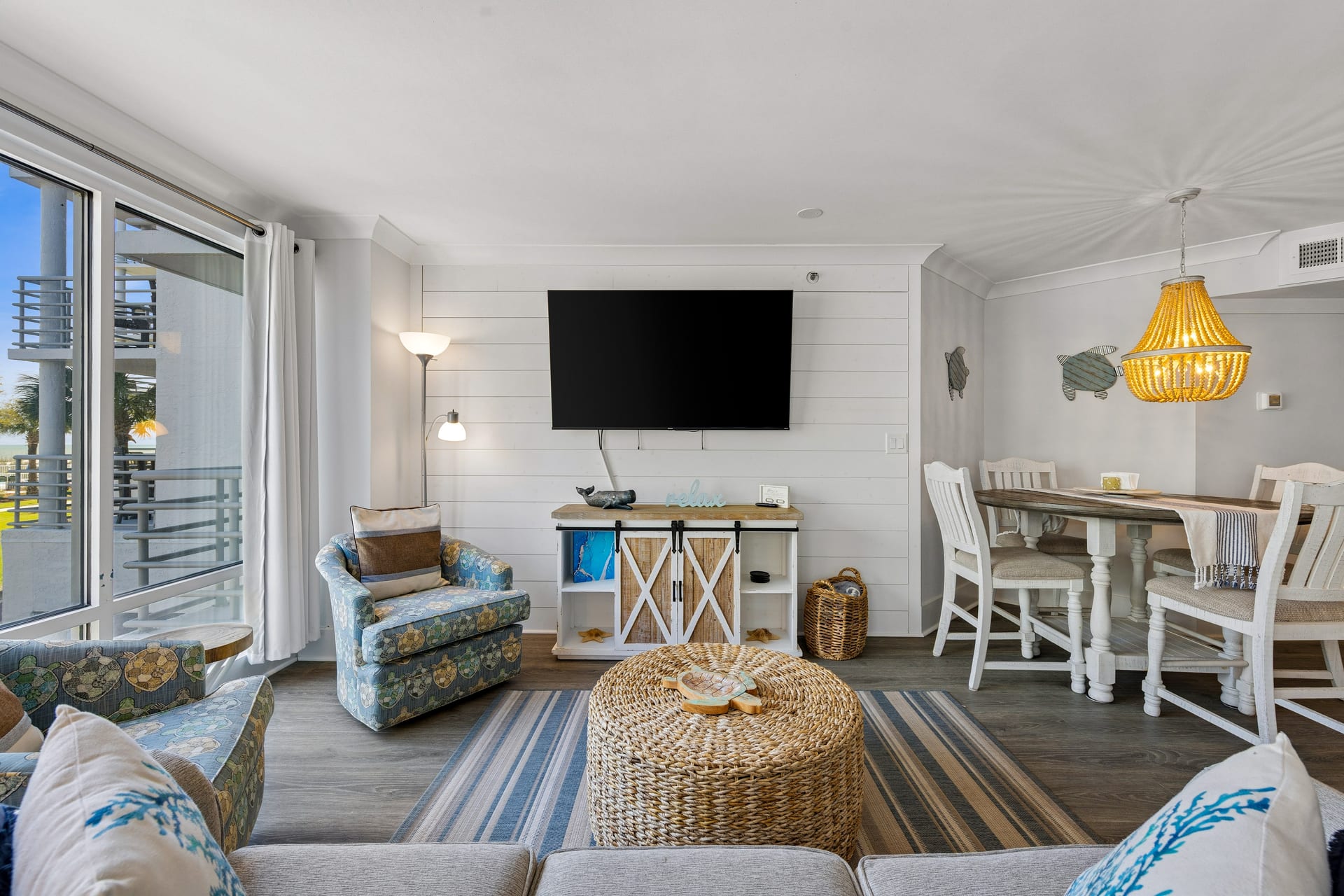 Living room — 1 Ocean Lane #1110, Palmetto Dunes