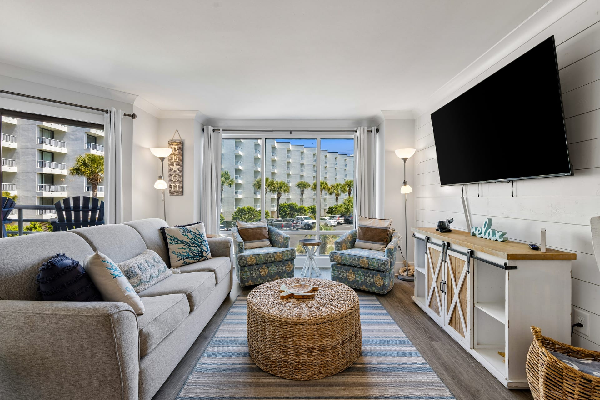 Living room — 1 Ocean Lane #1110, Palmetto Dunes