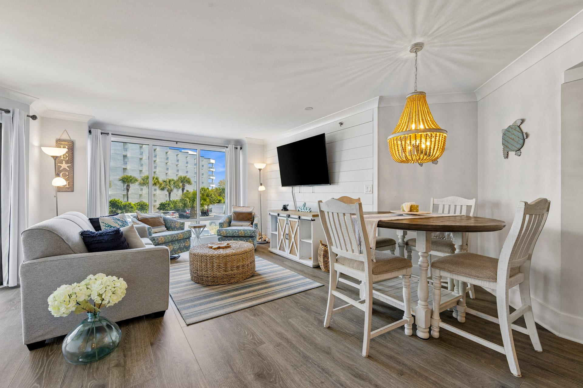 Living room — 1 Ocean Lane #1110, Palmetto Dunes
