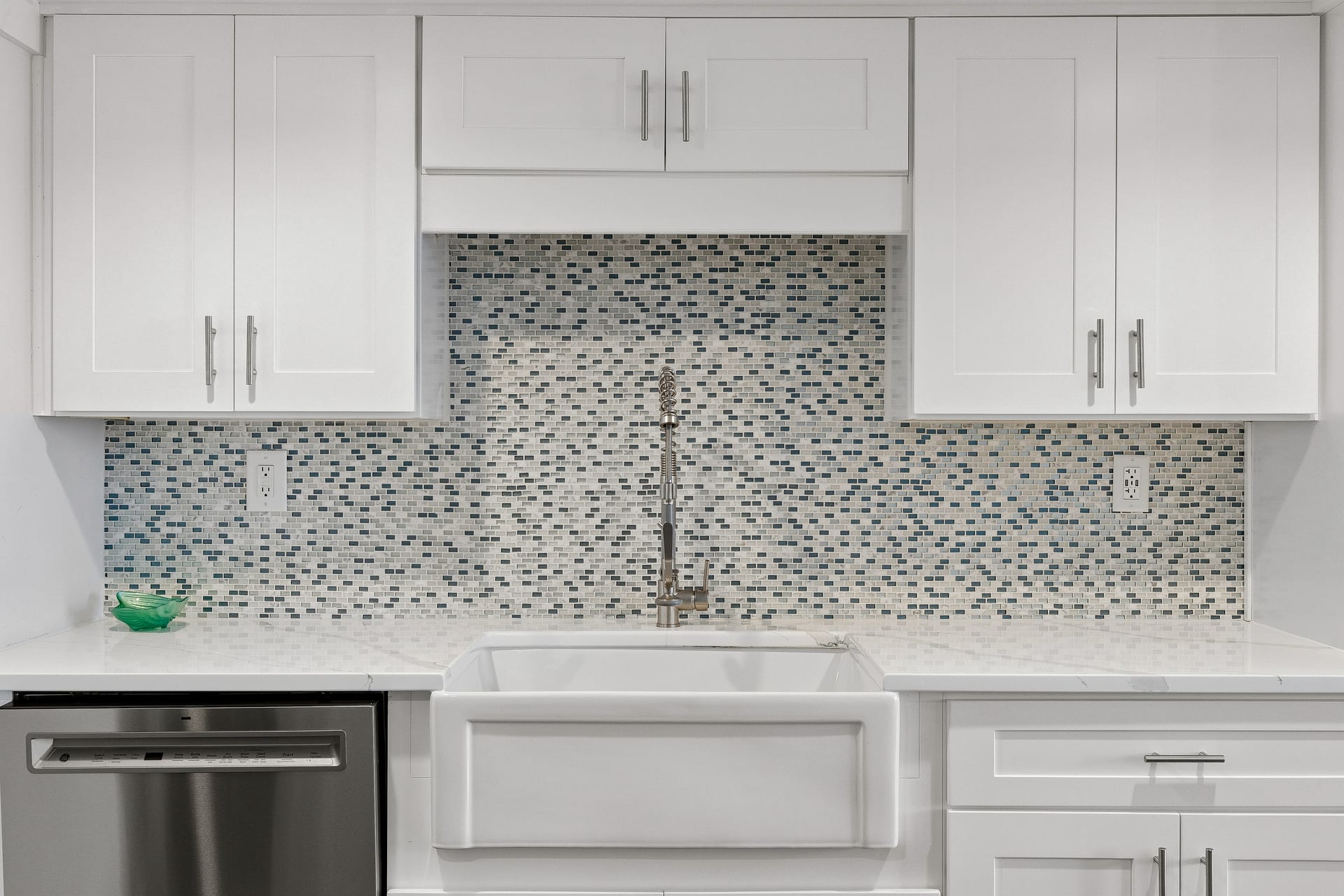 Kitchen — 1 Ocean Lane #1110, Palmetto Dunes