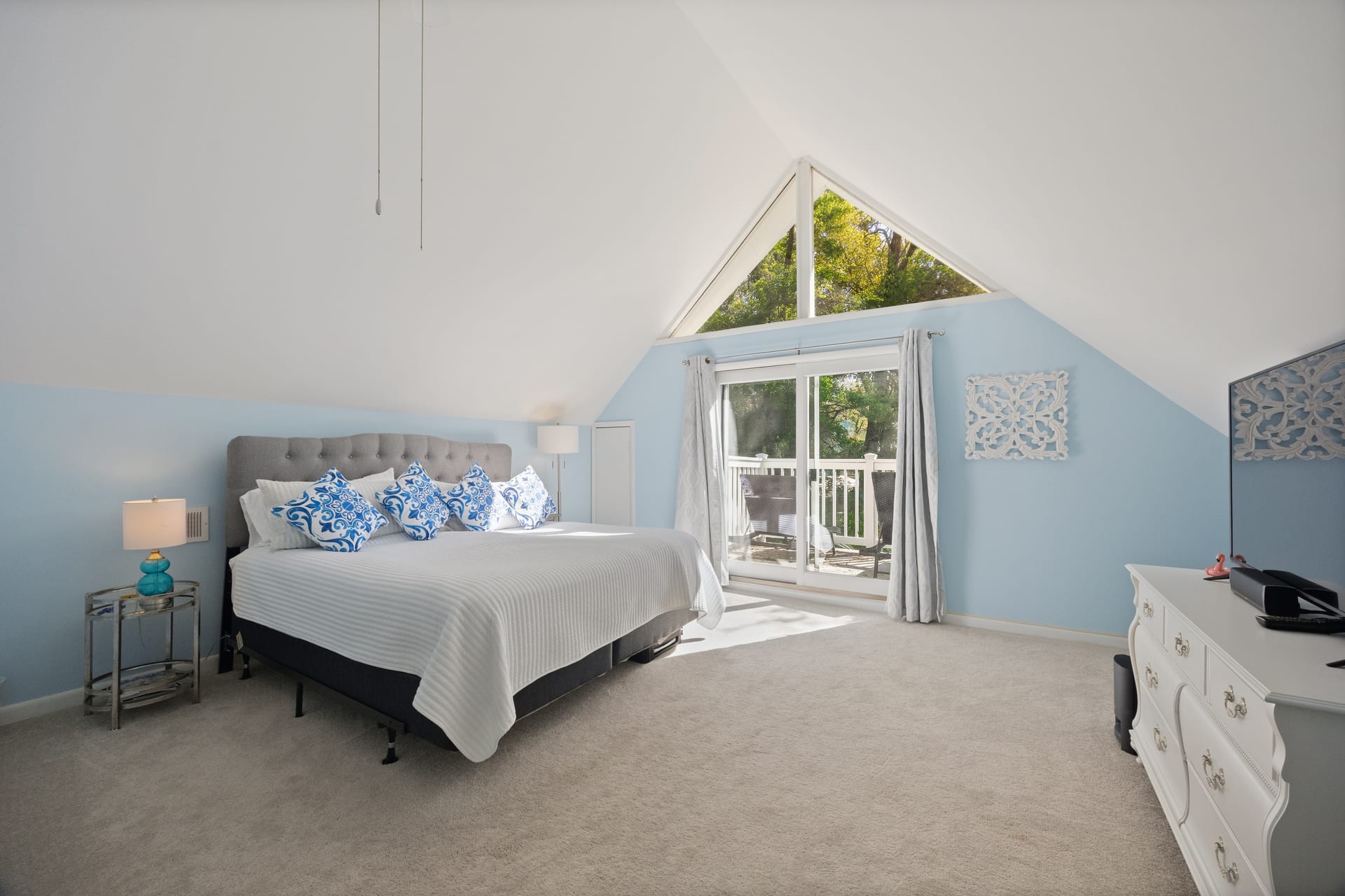 Primary suite — 1 Gannet Street, Forest Beach