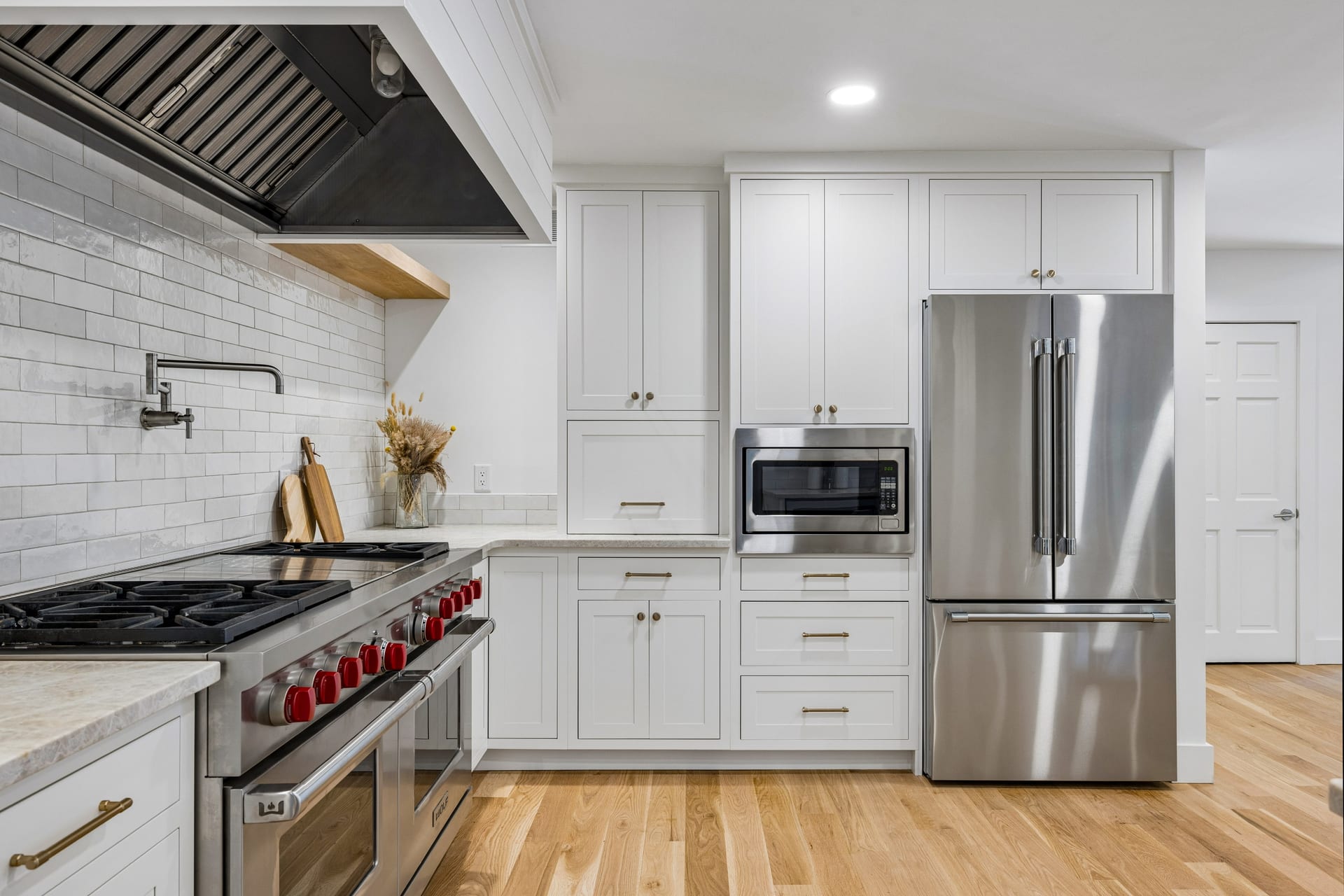 Kitchen — 13 McIntosh Road, Spanish Wells