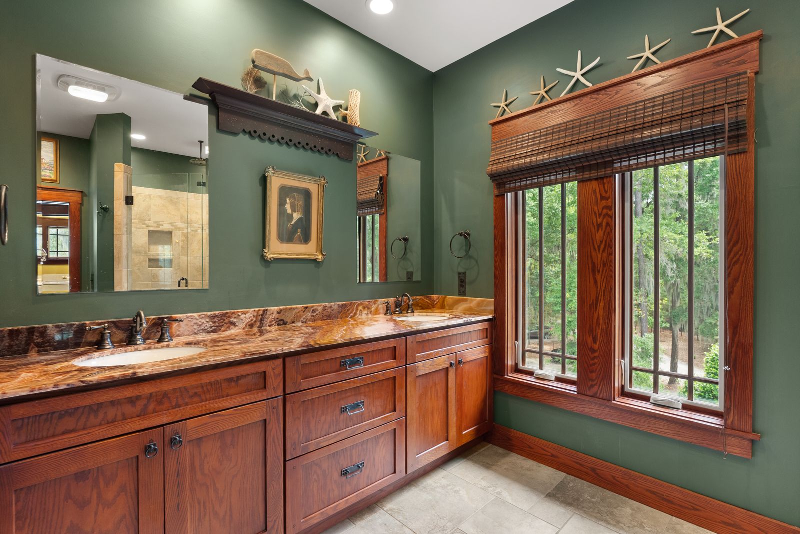 Bath — 14 Comfort Point, St. Helena Island