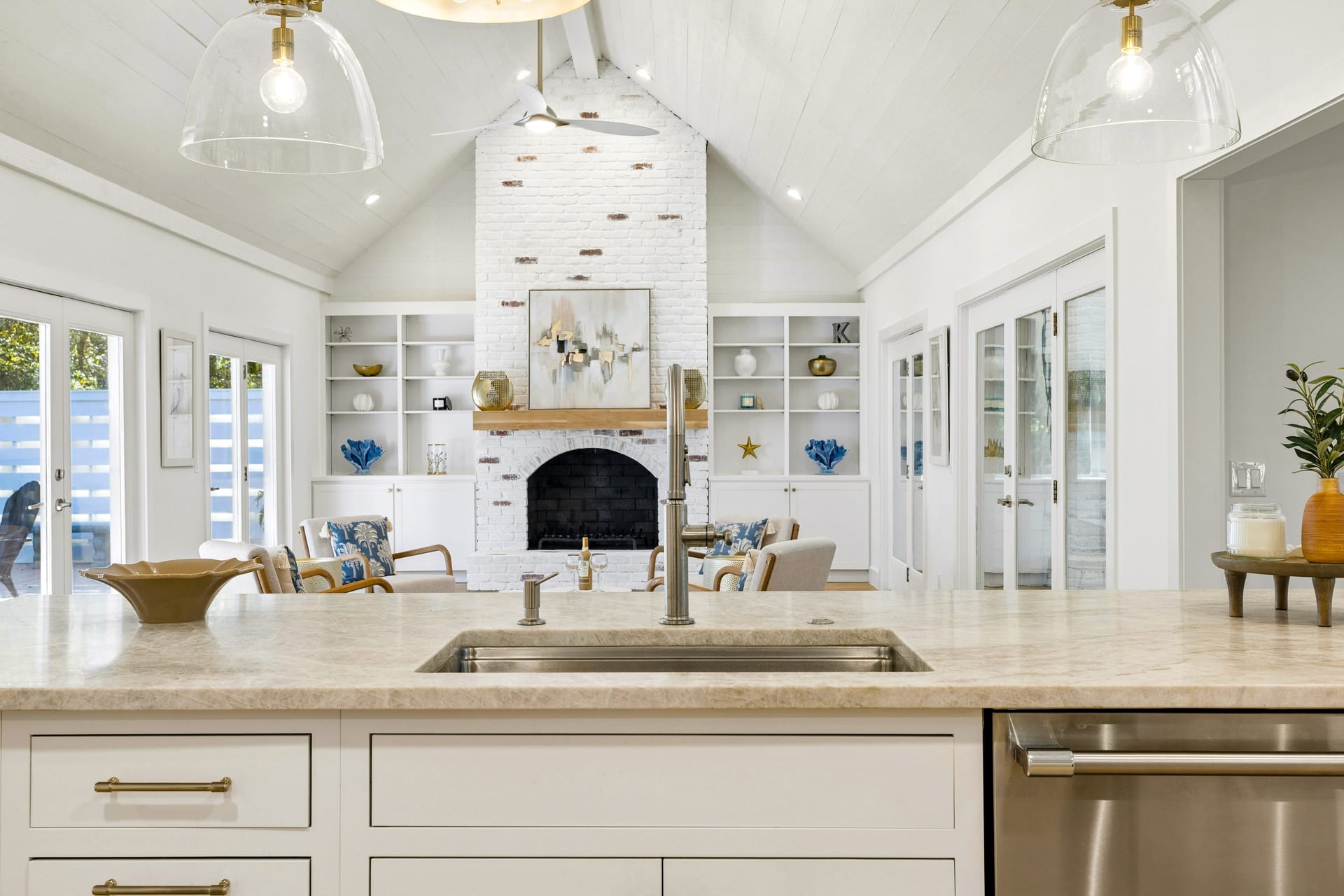 Kitchen — 13 McIntosh Road, Spanish Wells