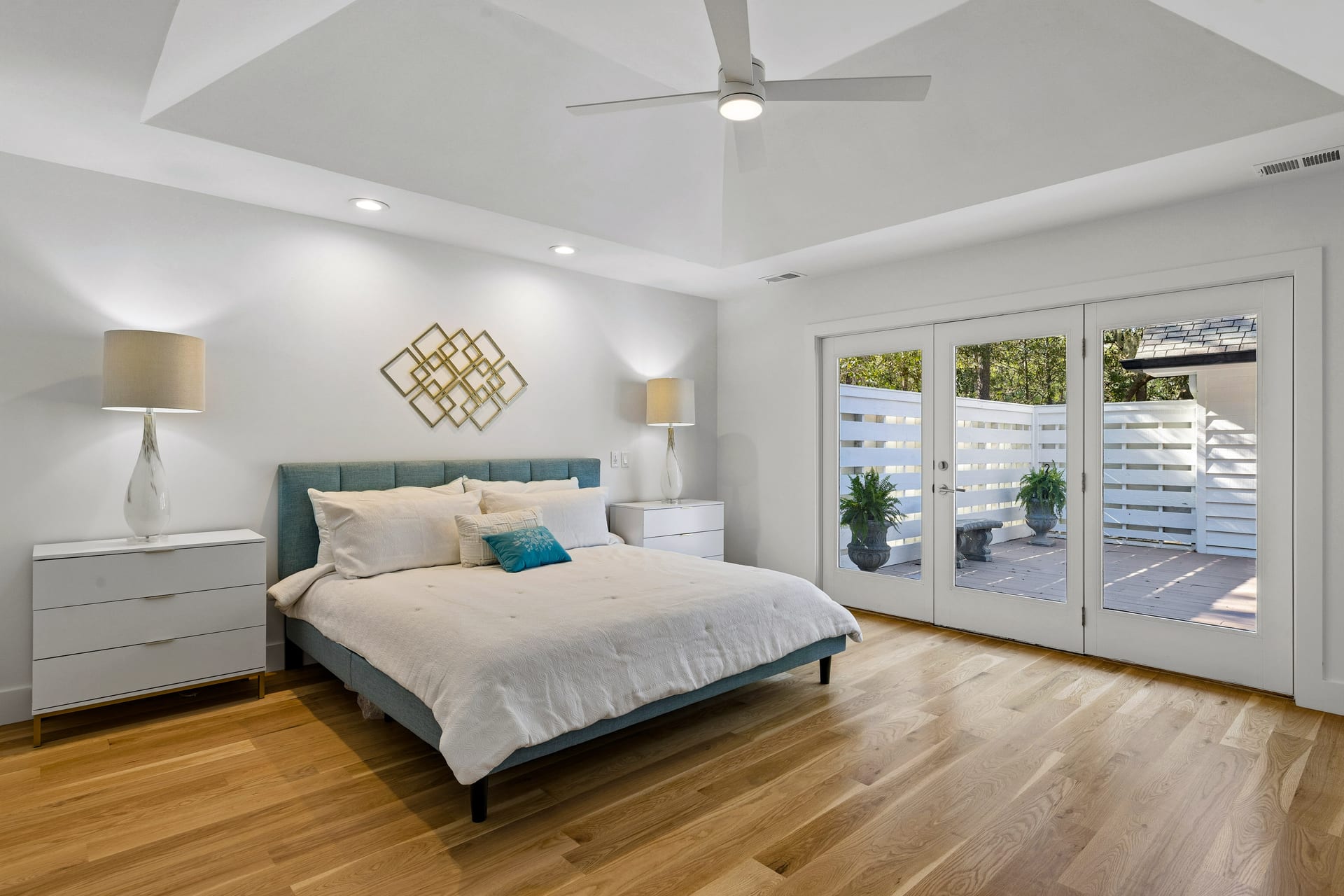 Primary suite — 13 McIntosh Road, Spanish Wells