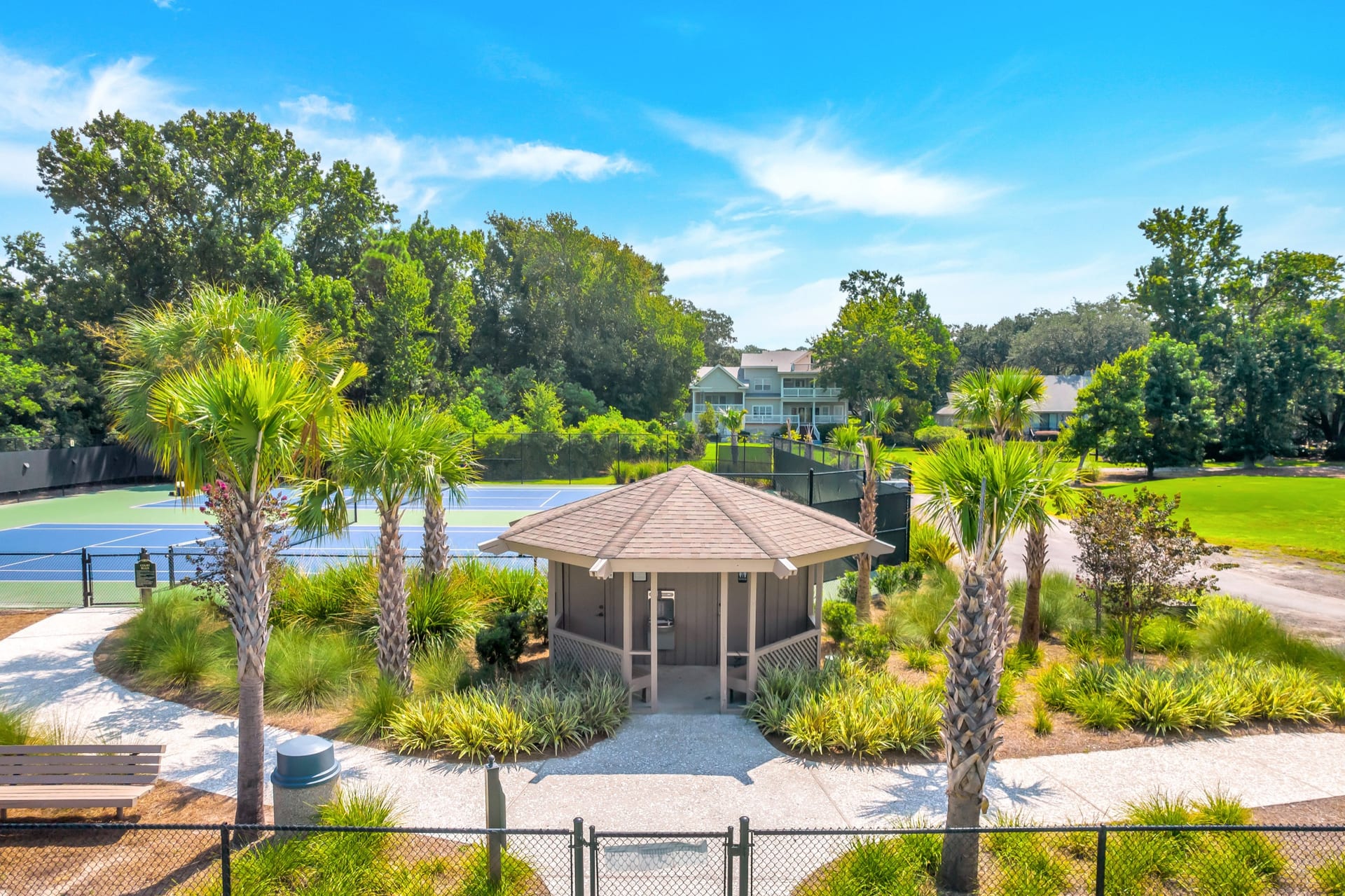 Outdoor Living — 4 Robbers Row, Port Royal